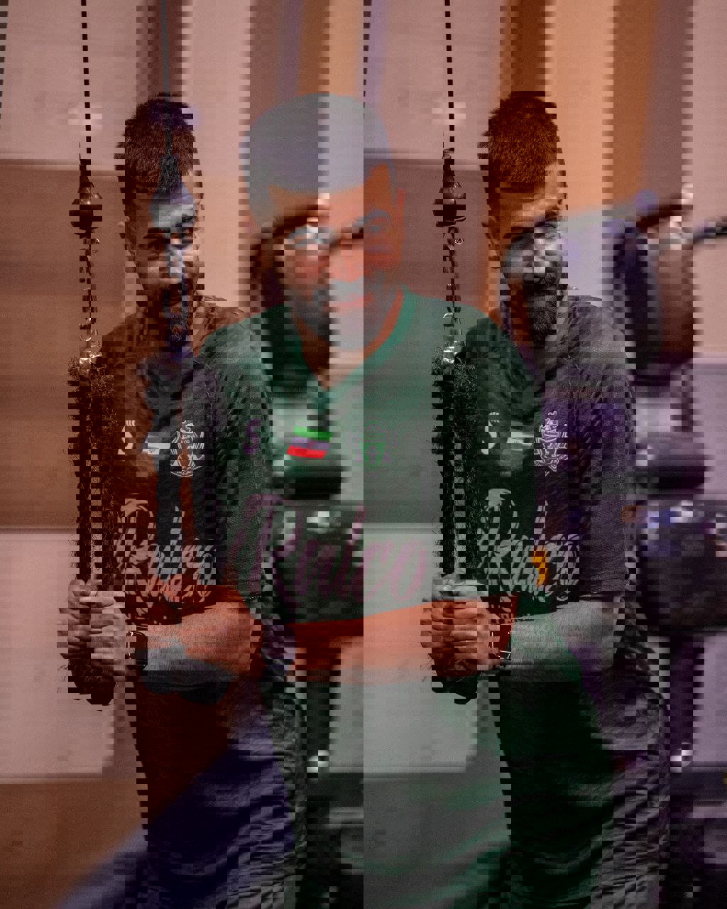2205613