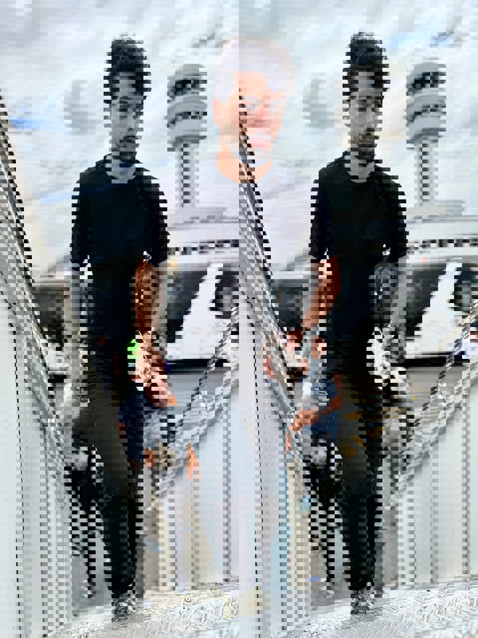 2205903