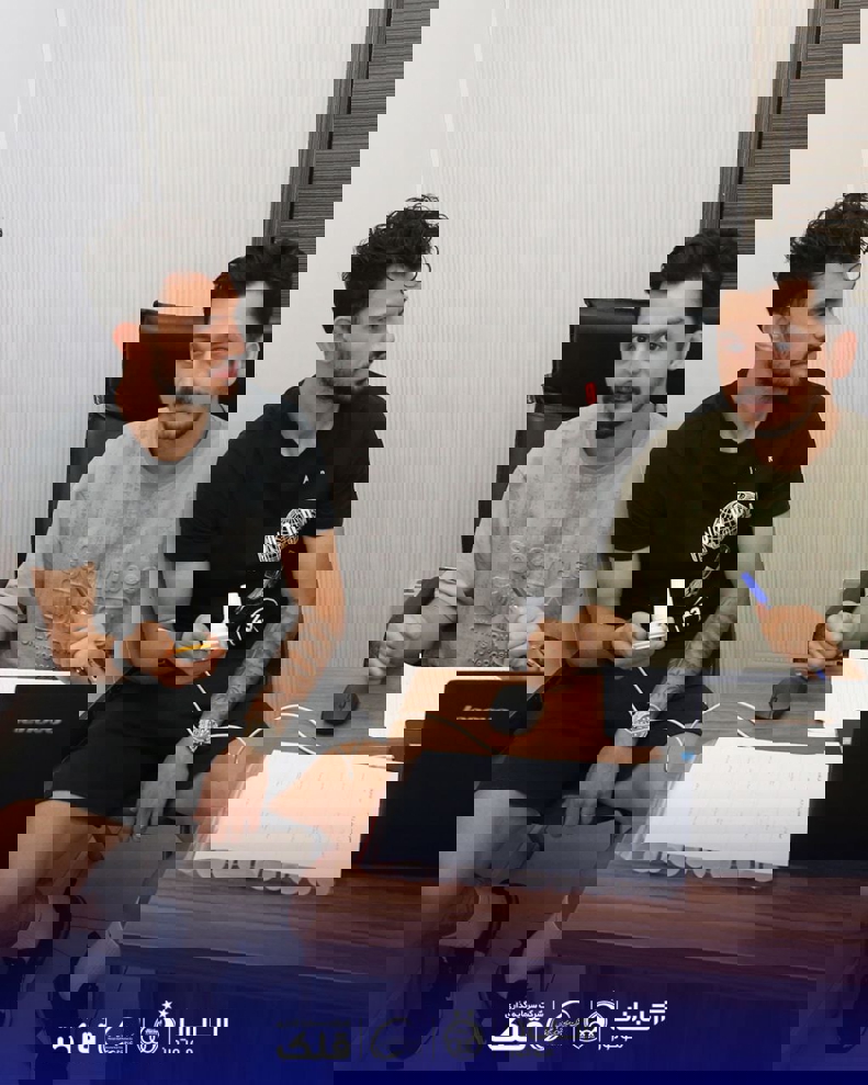 2205701