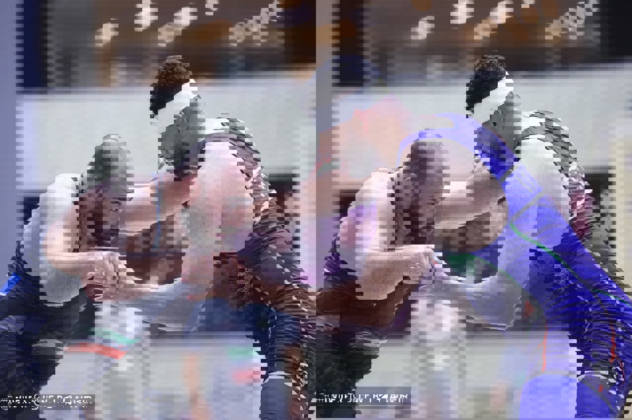 2205790