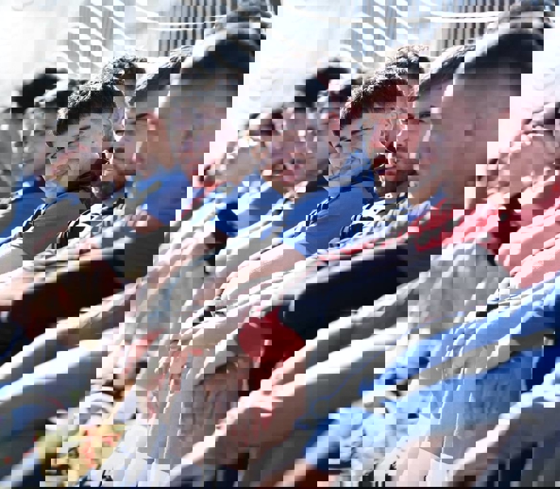 2205922