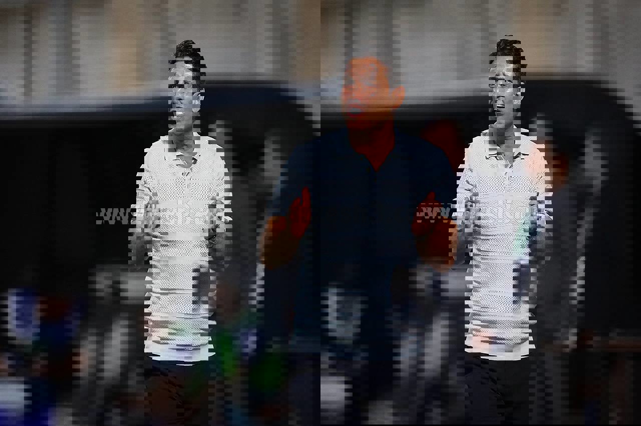 2206057