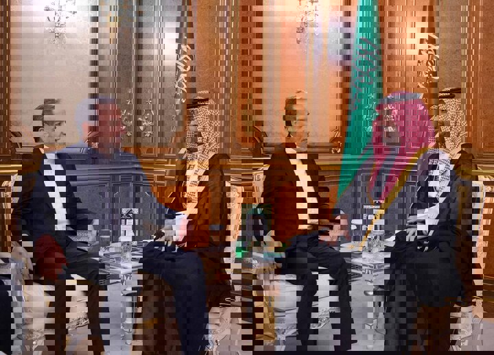 محمد بن سلمان:/ رهبری عربستان مصمم به توسعه روابط با ایران است