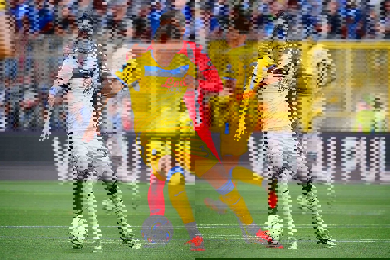 2206334