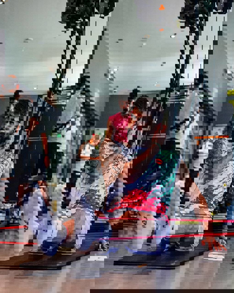2206296