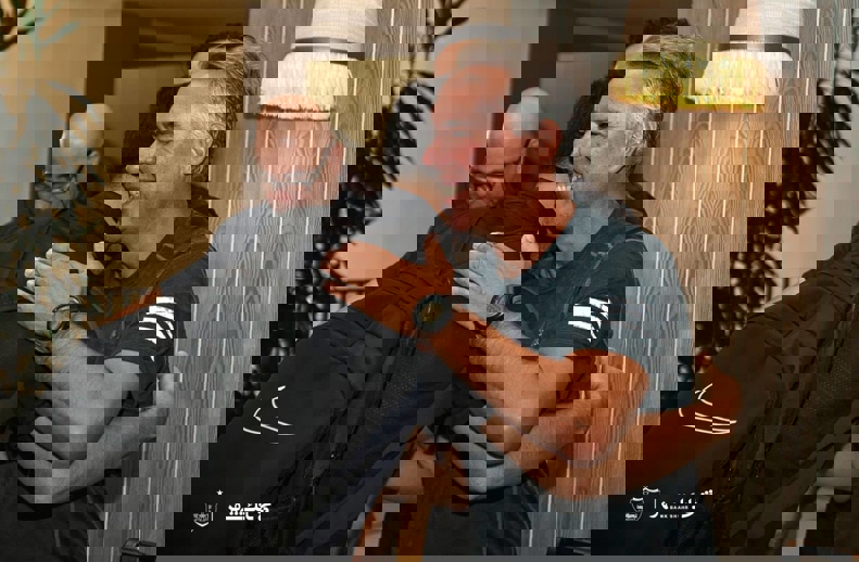 2206244