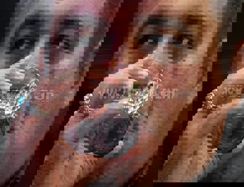 2206275