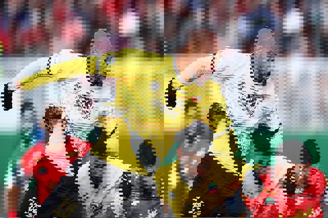 2206488