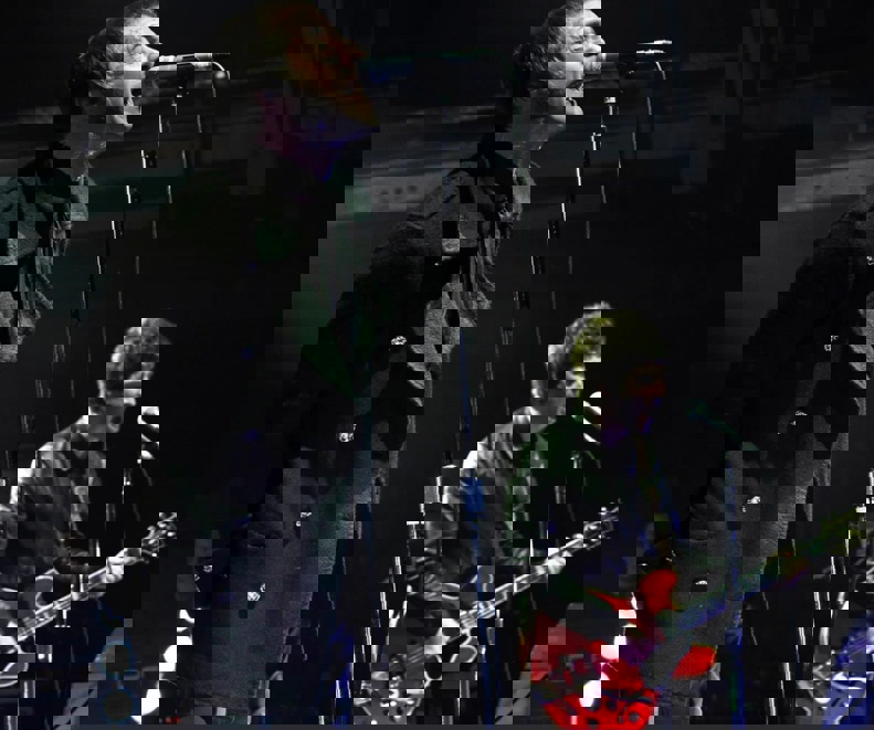 2206938