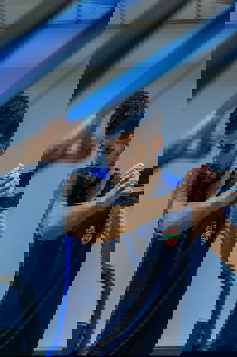 2206747