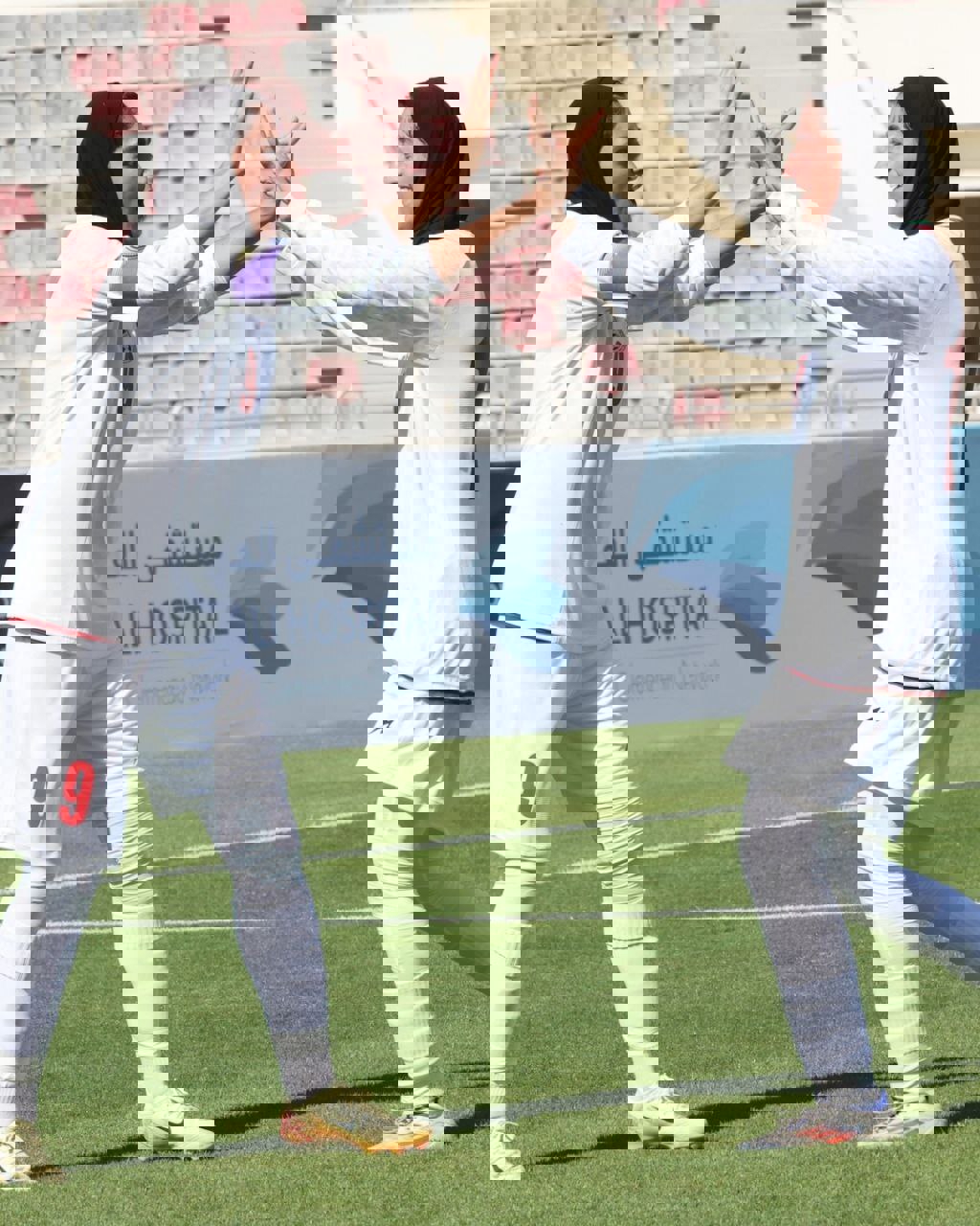 2206850