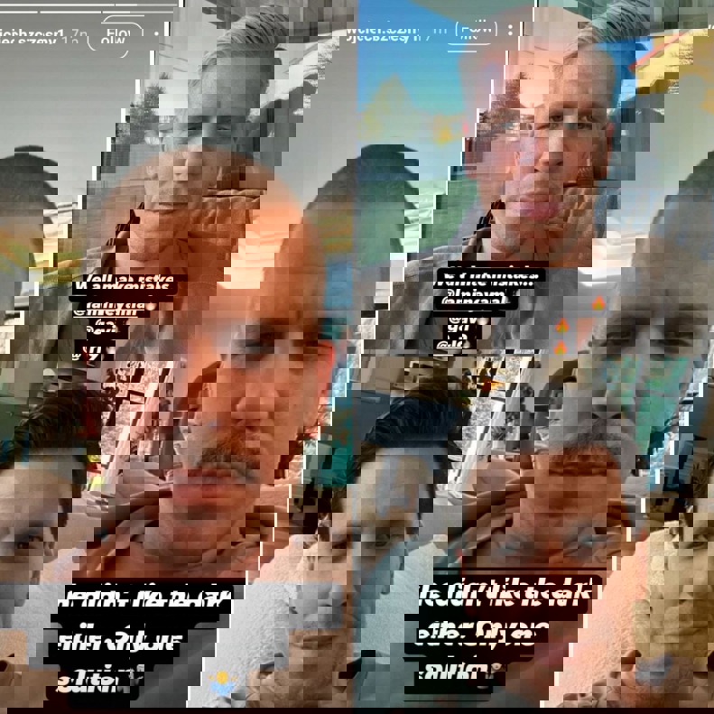 2206853