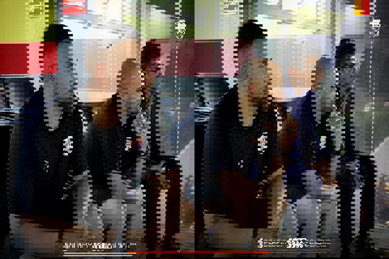 2206931