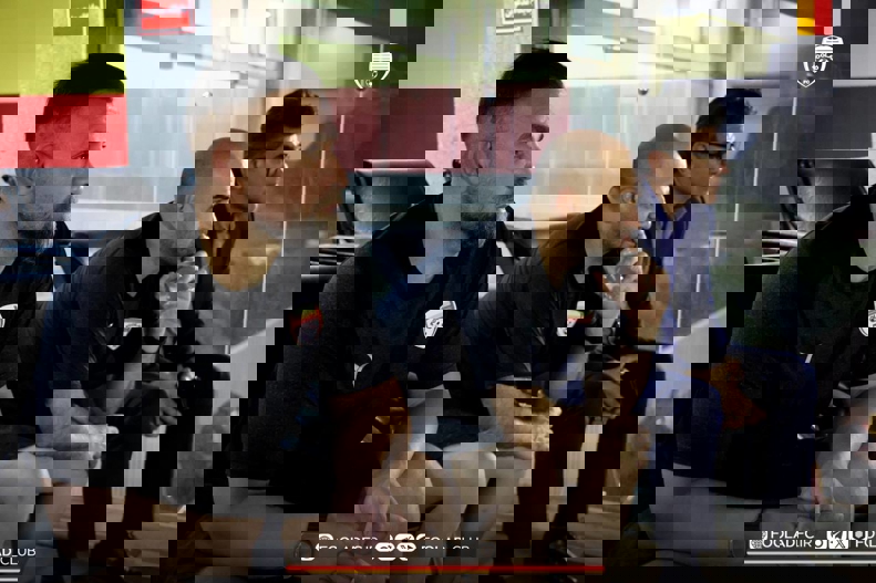 2206931