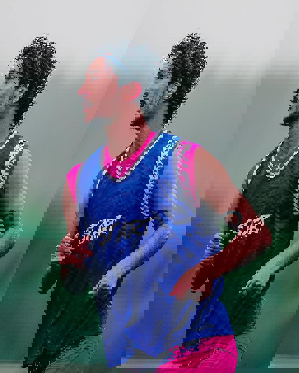 2206957