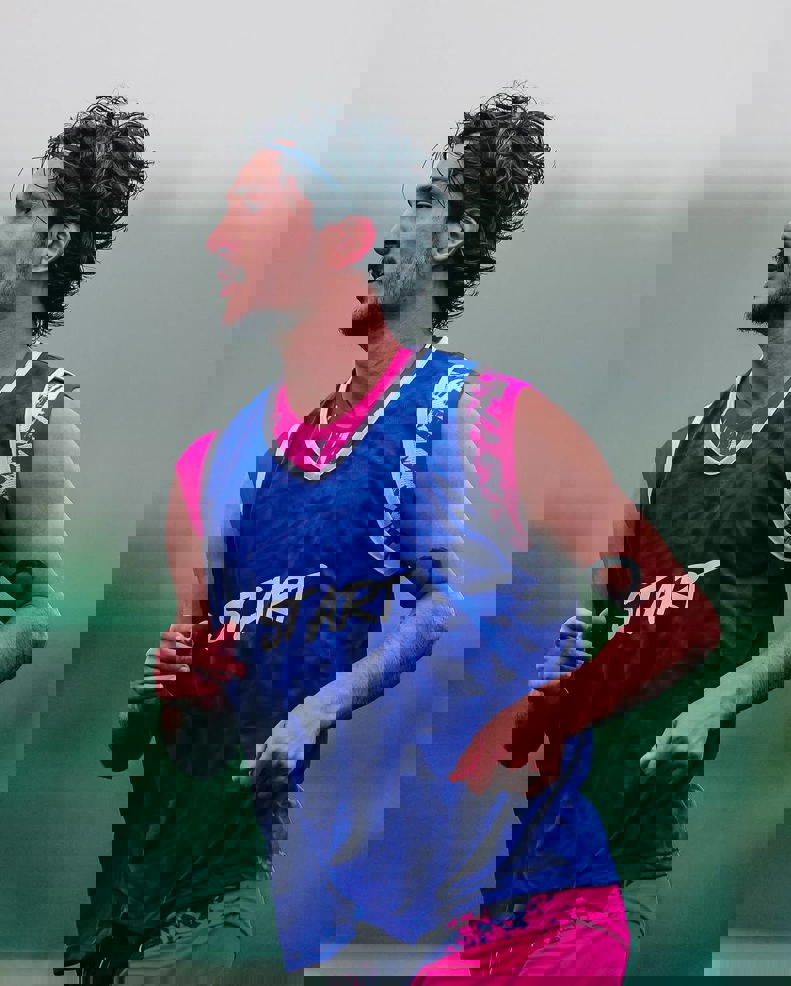 2206957