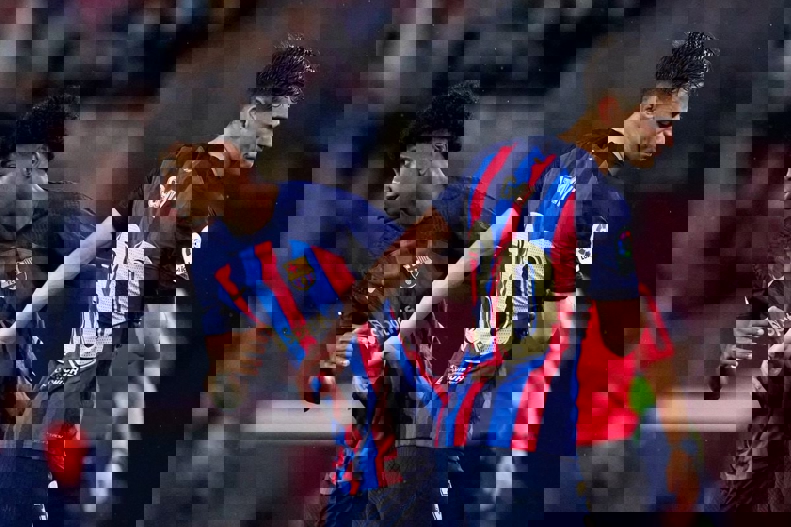 2207076