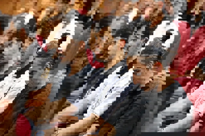 2207105