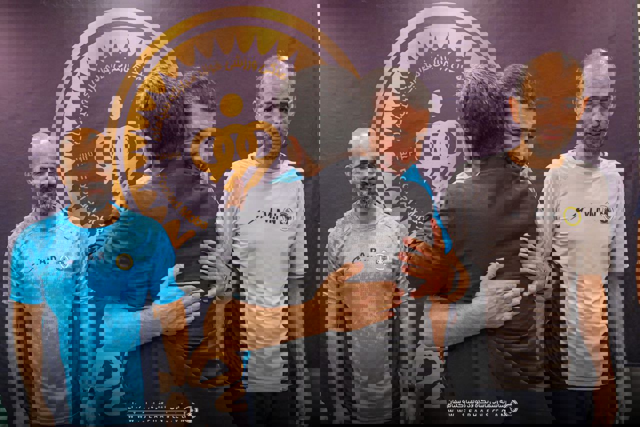 2207186