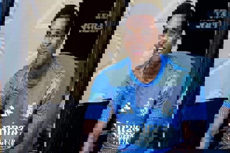2207288