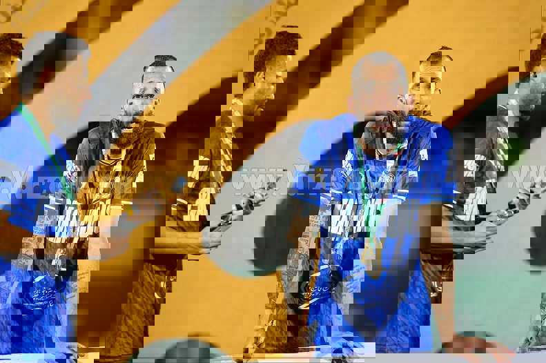 2207237