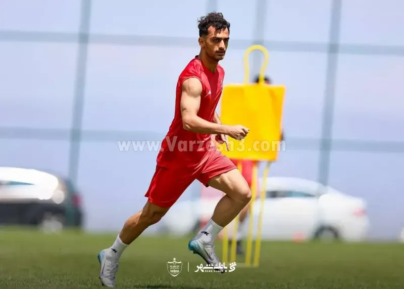 انتقال مهاجم پرسپولیس به مس منتفی شد