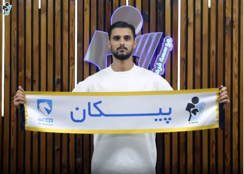 احمد گوهری در جمع شاگردان دقیقی / گلر سابق پرسپولیس به پیکان پیوست