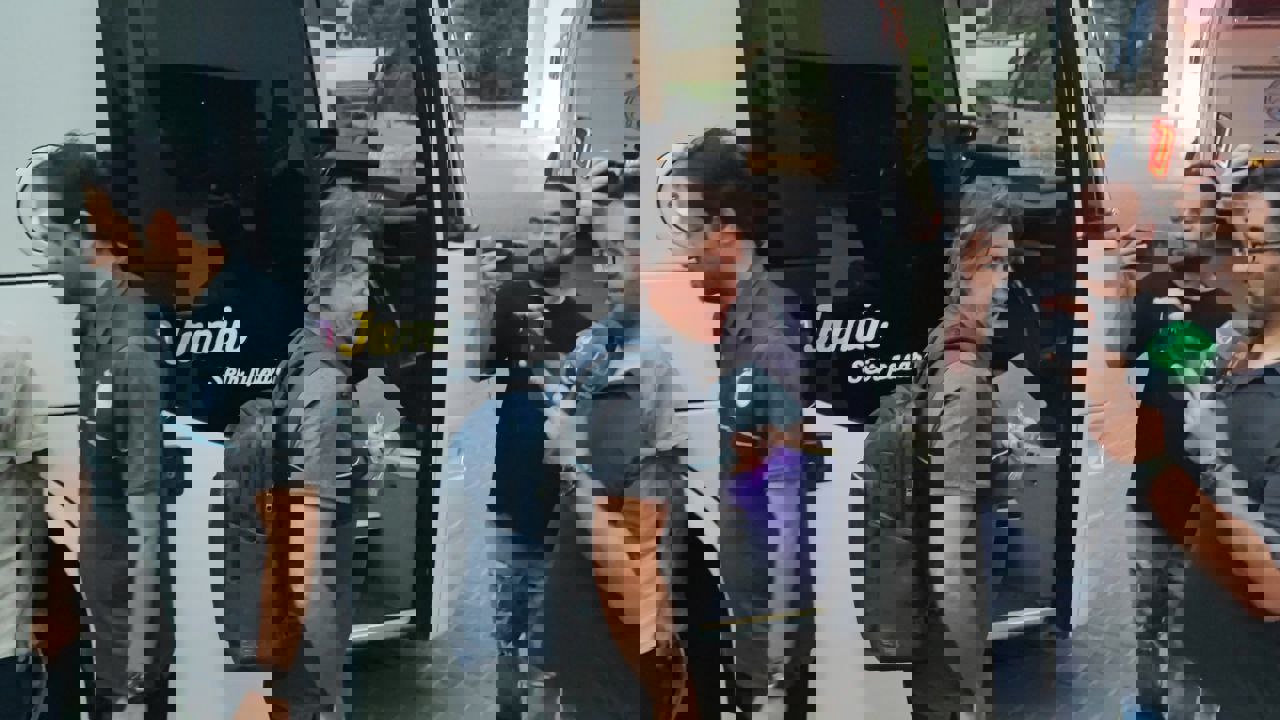 2207435