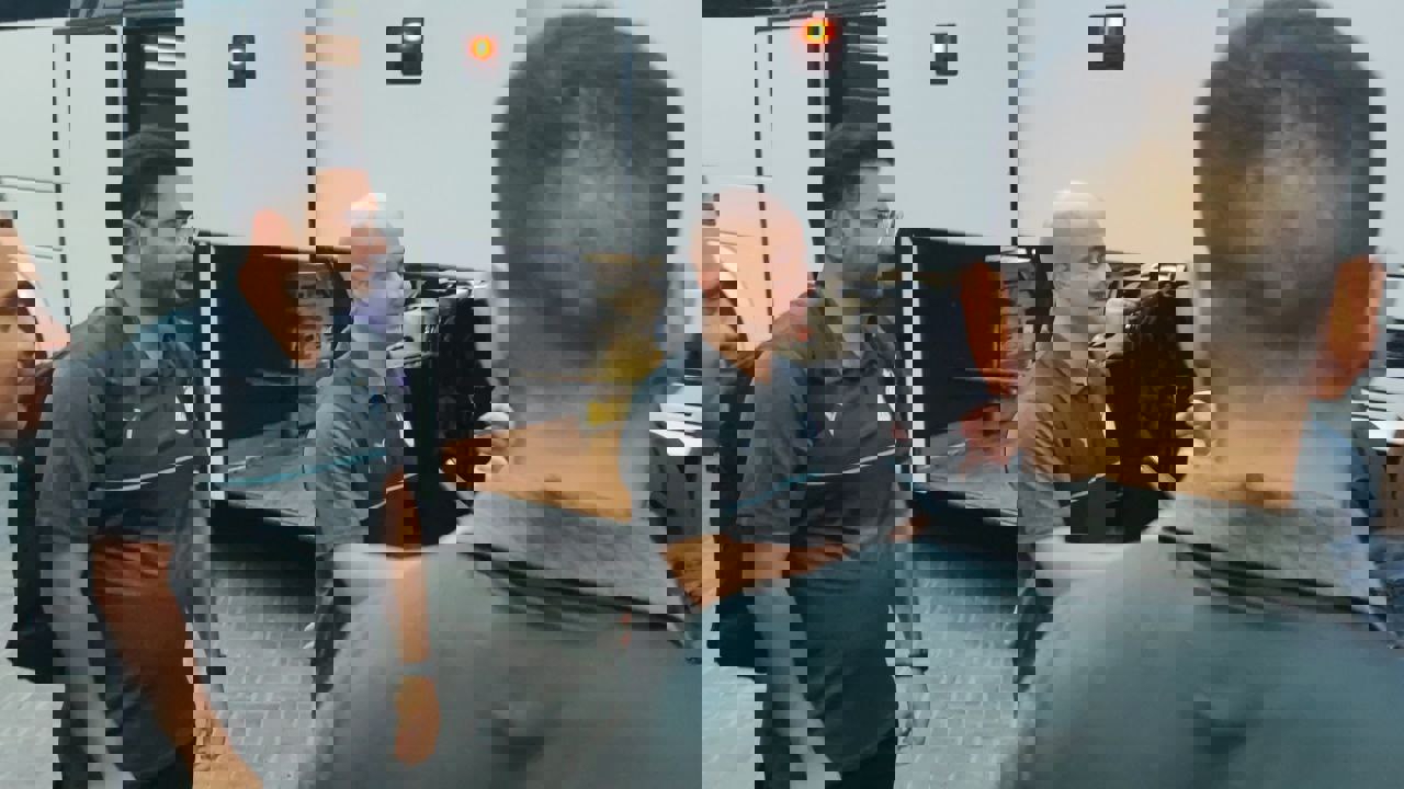 2207437