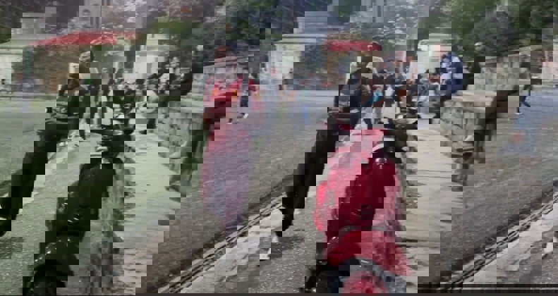 2207696