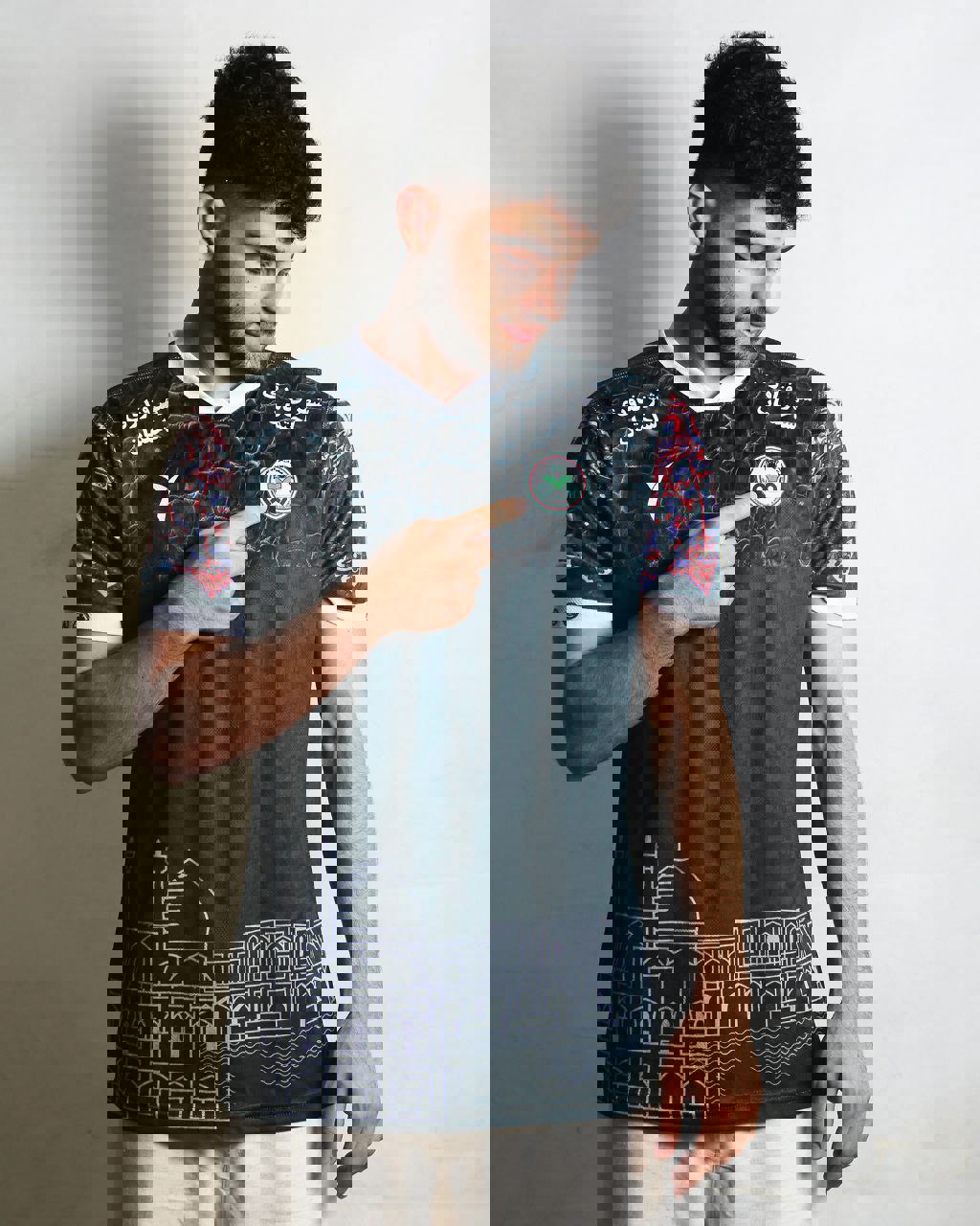 2207825