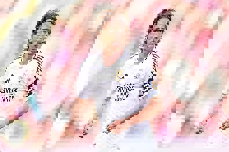 2207953