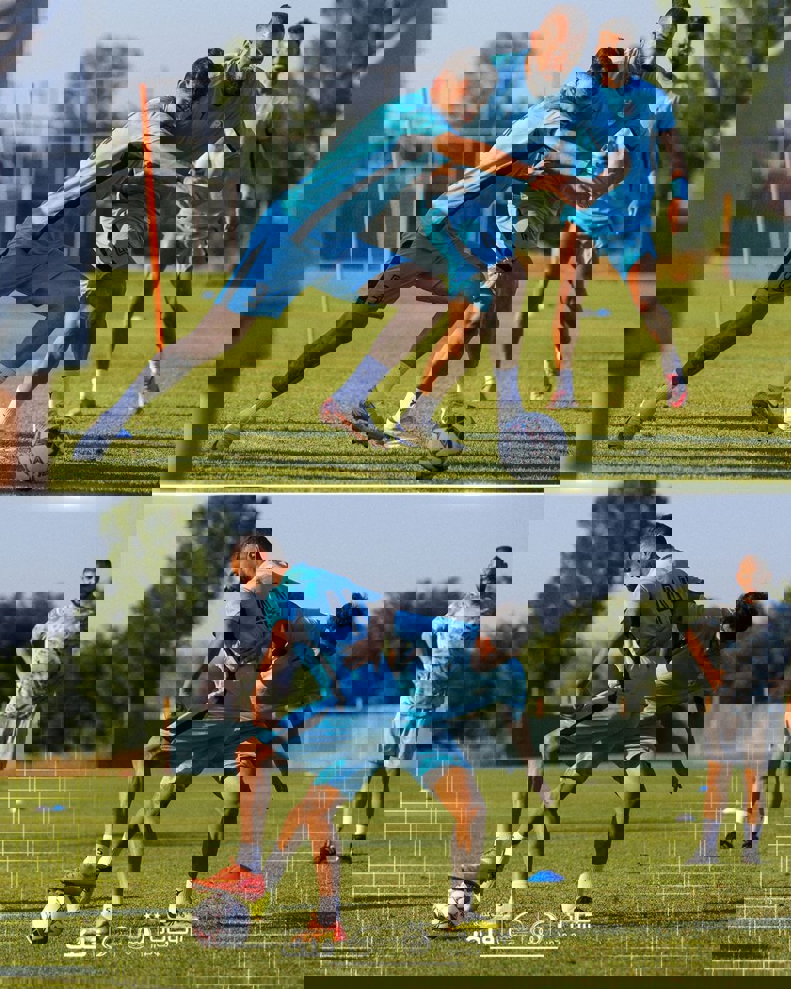 2208043