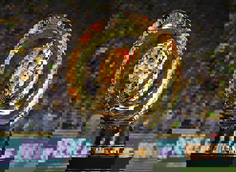 2208055