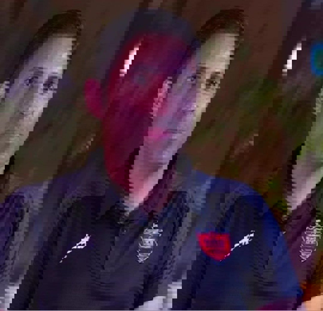 2208121