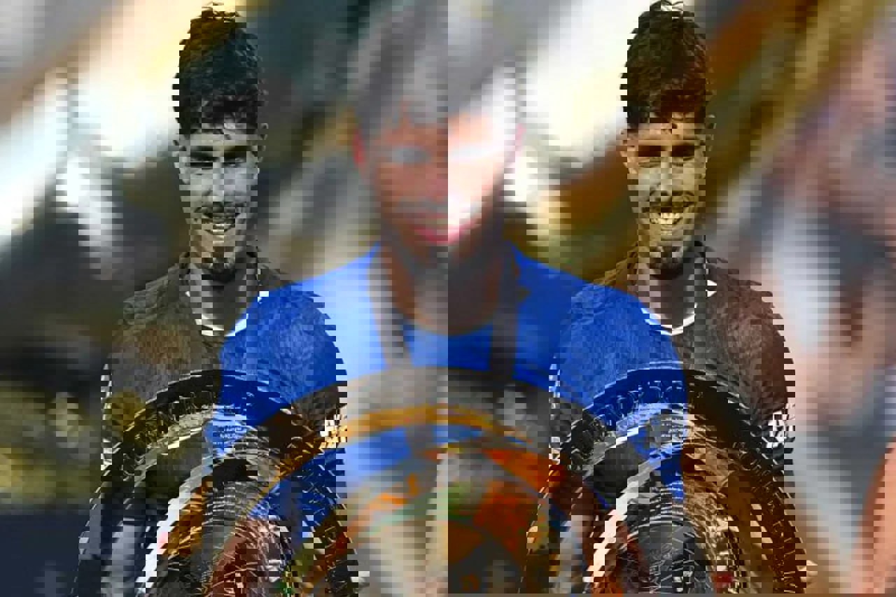 2208279