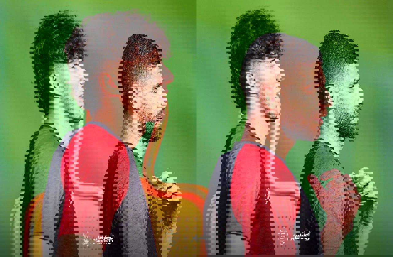 2208282