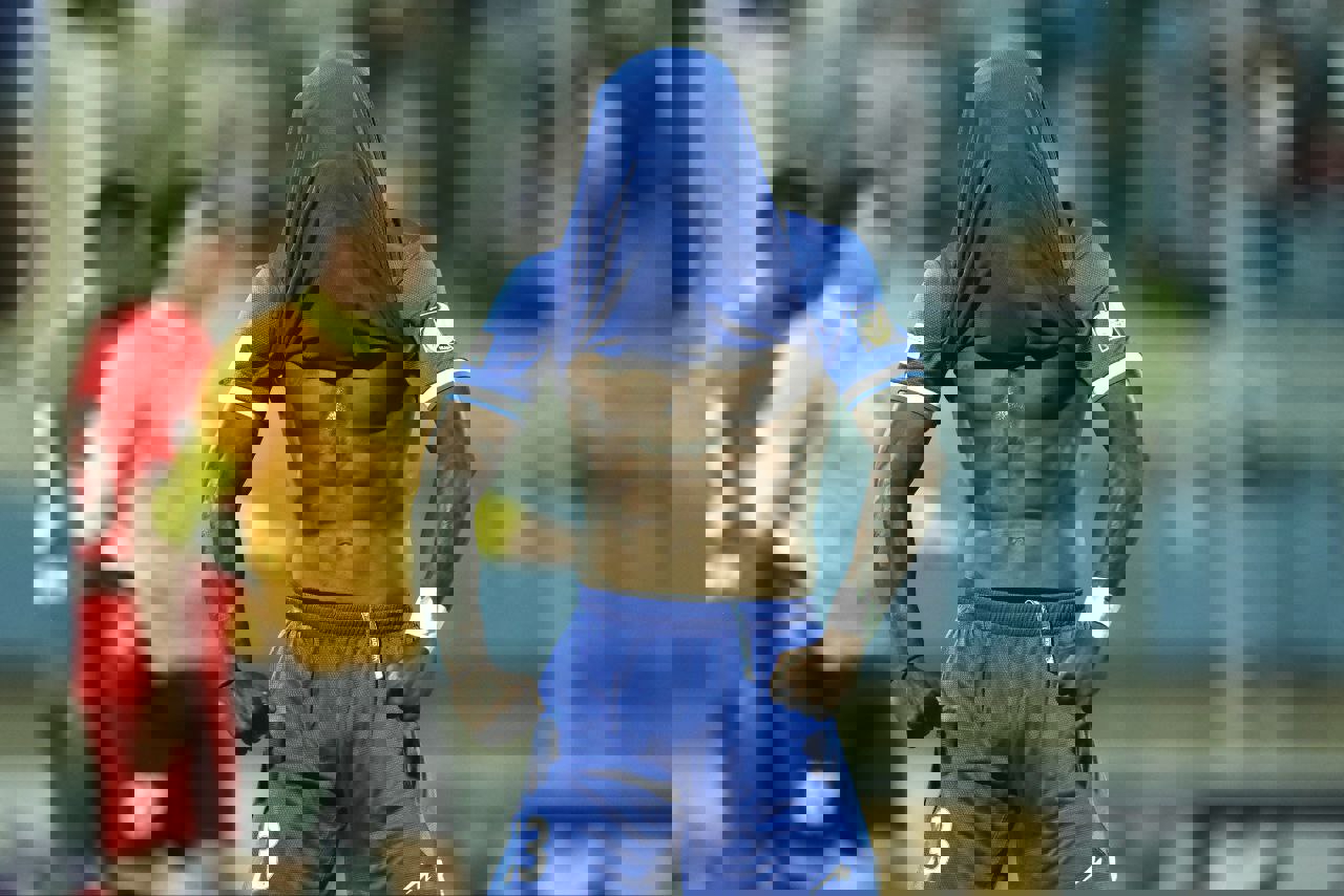 2208341