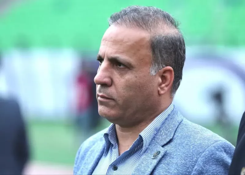 باز شدن پنجره و عدم کسر امتیاز از آبی‌پوشان