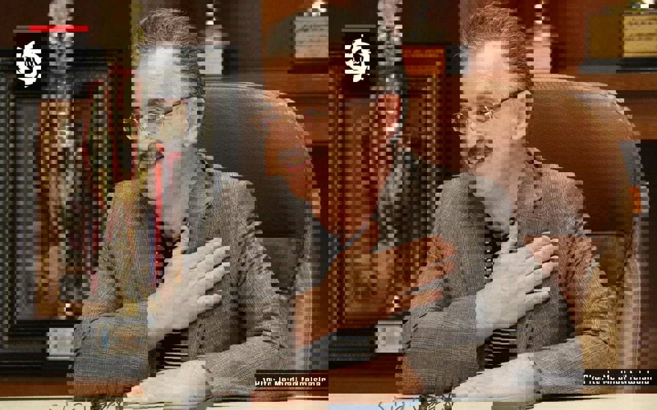 2208392