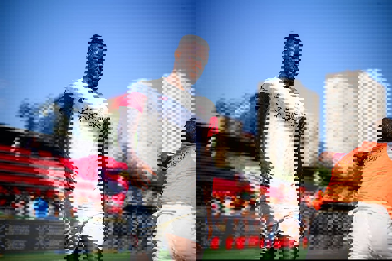 2209242