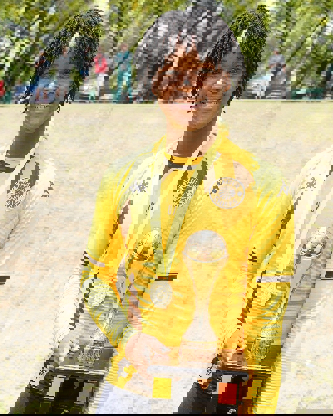 2209076