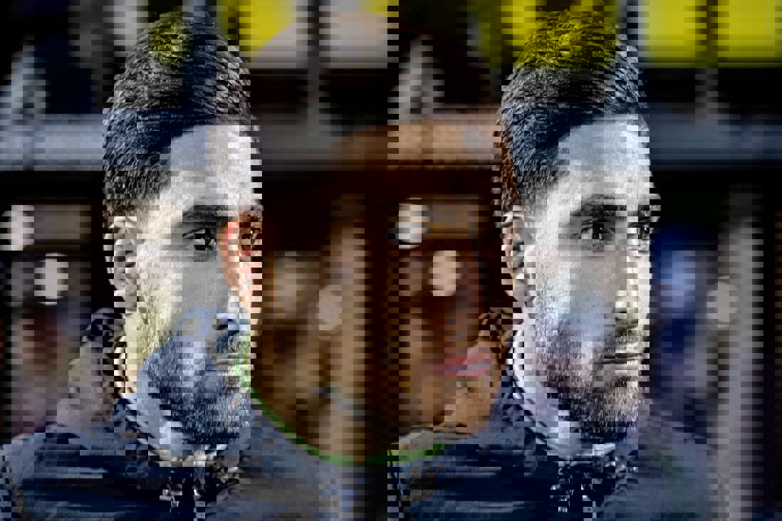 2209121
