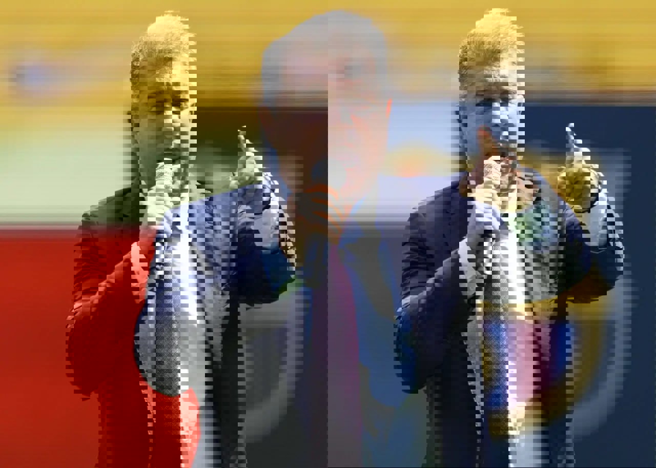 2209548