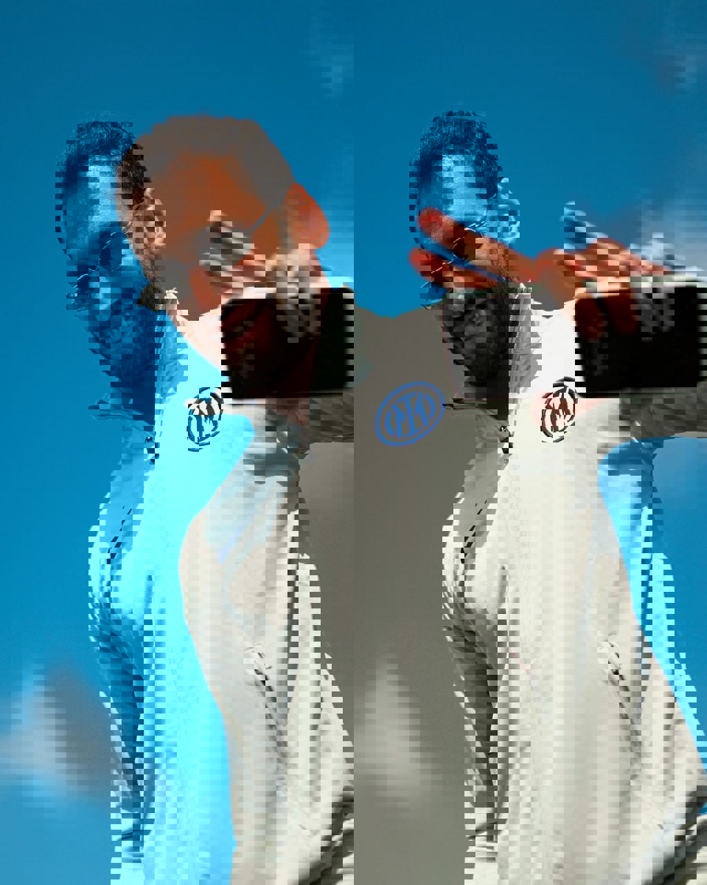 2209532