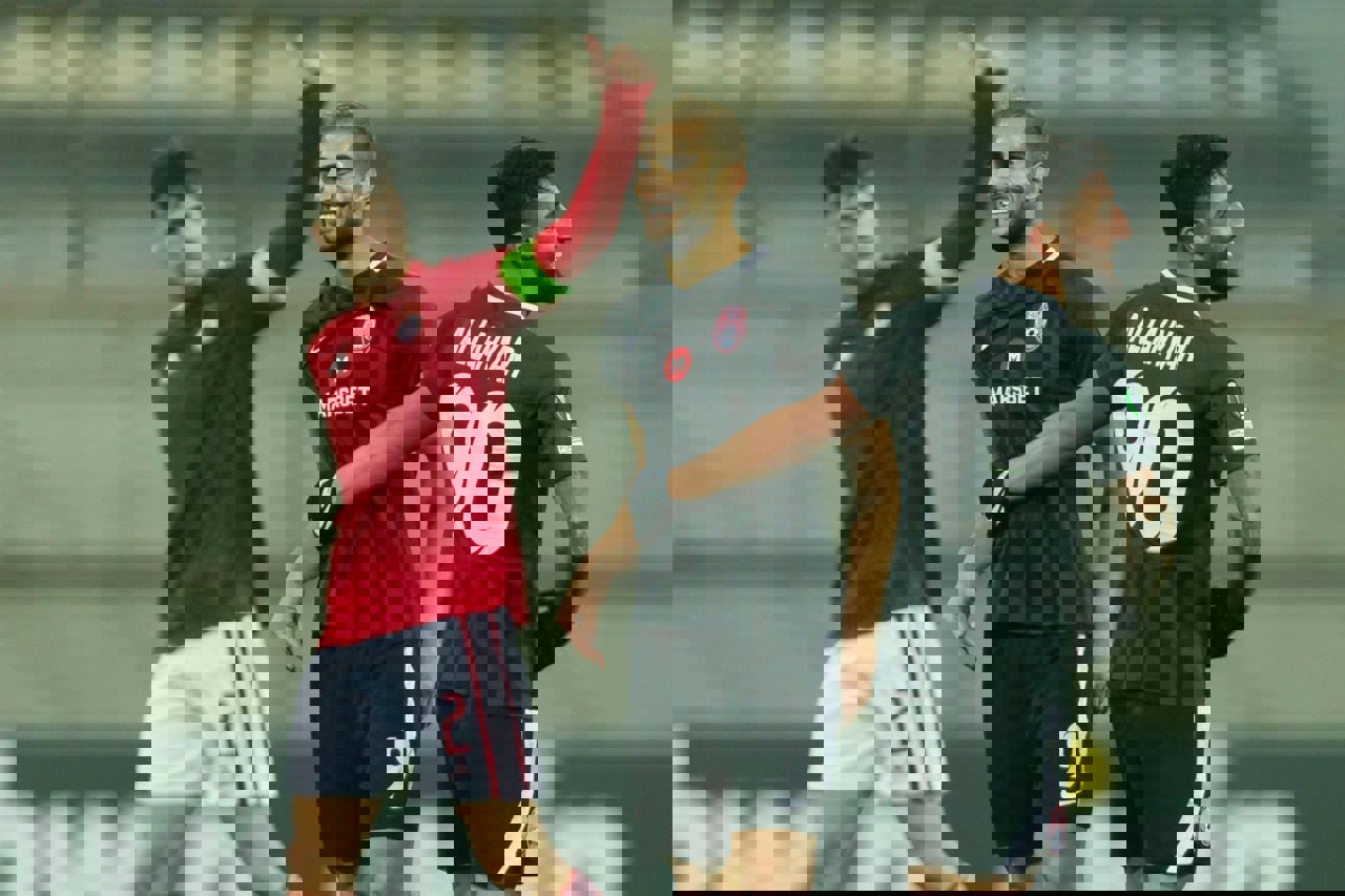 2209616