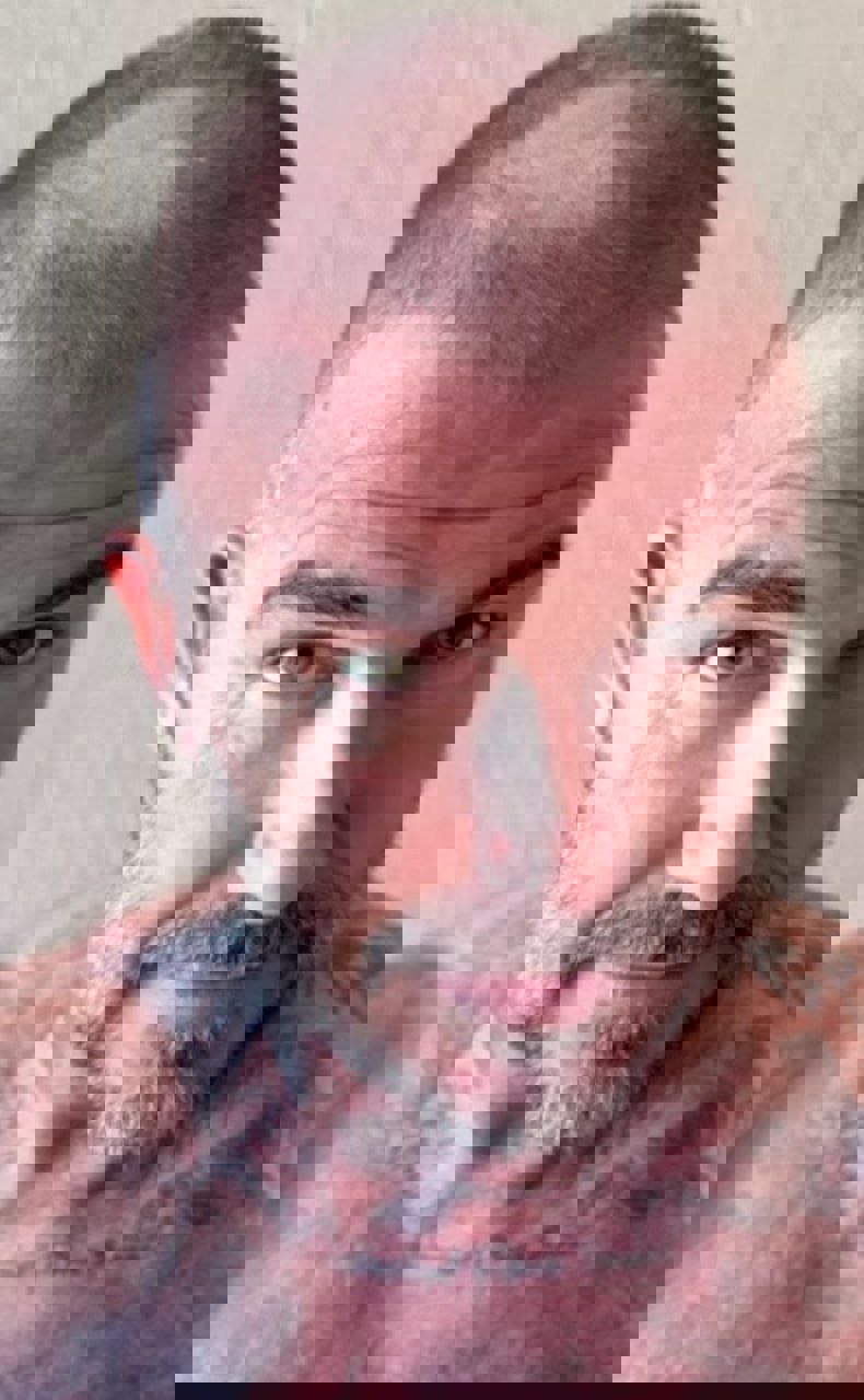 2209913