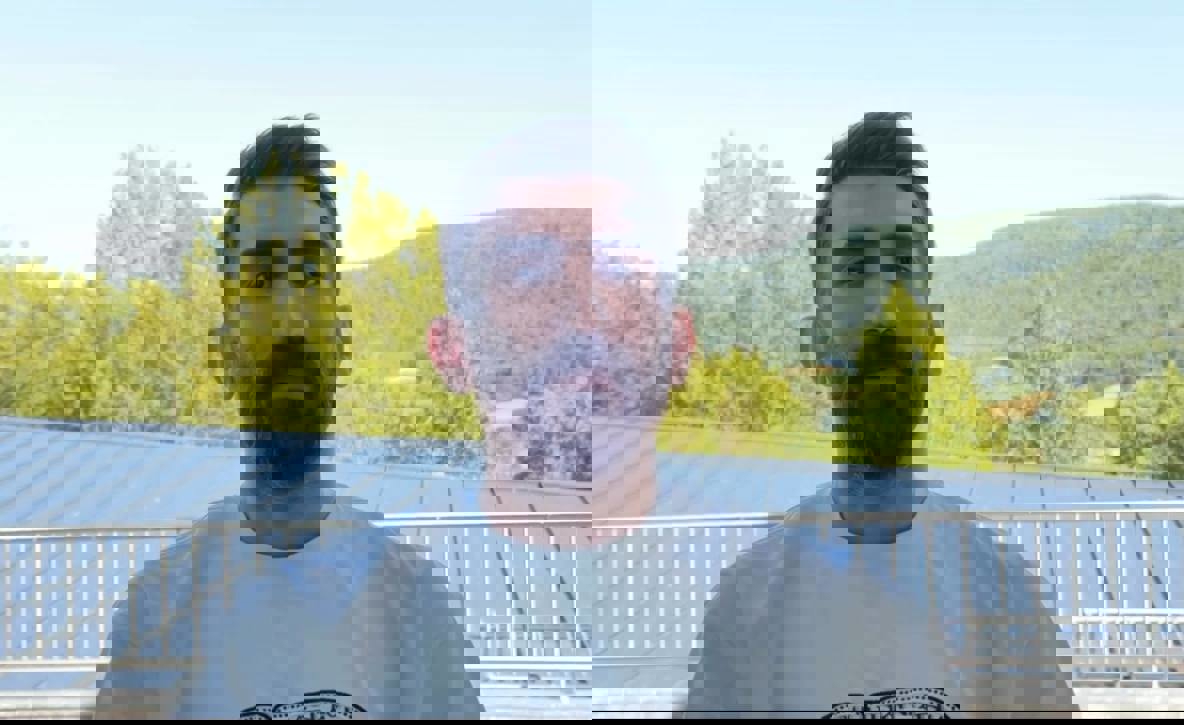 2209989