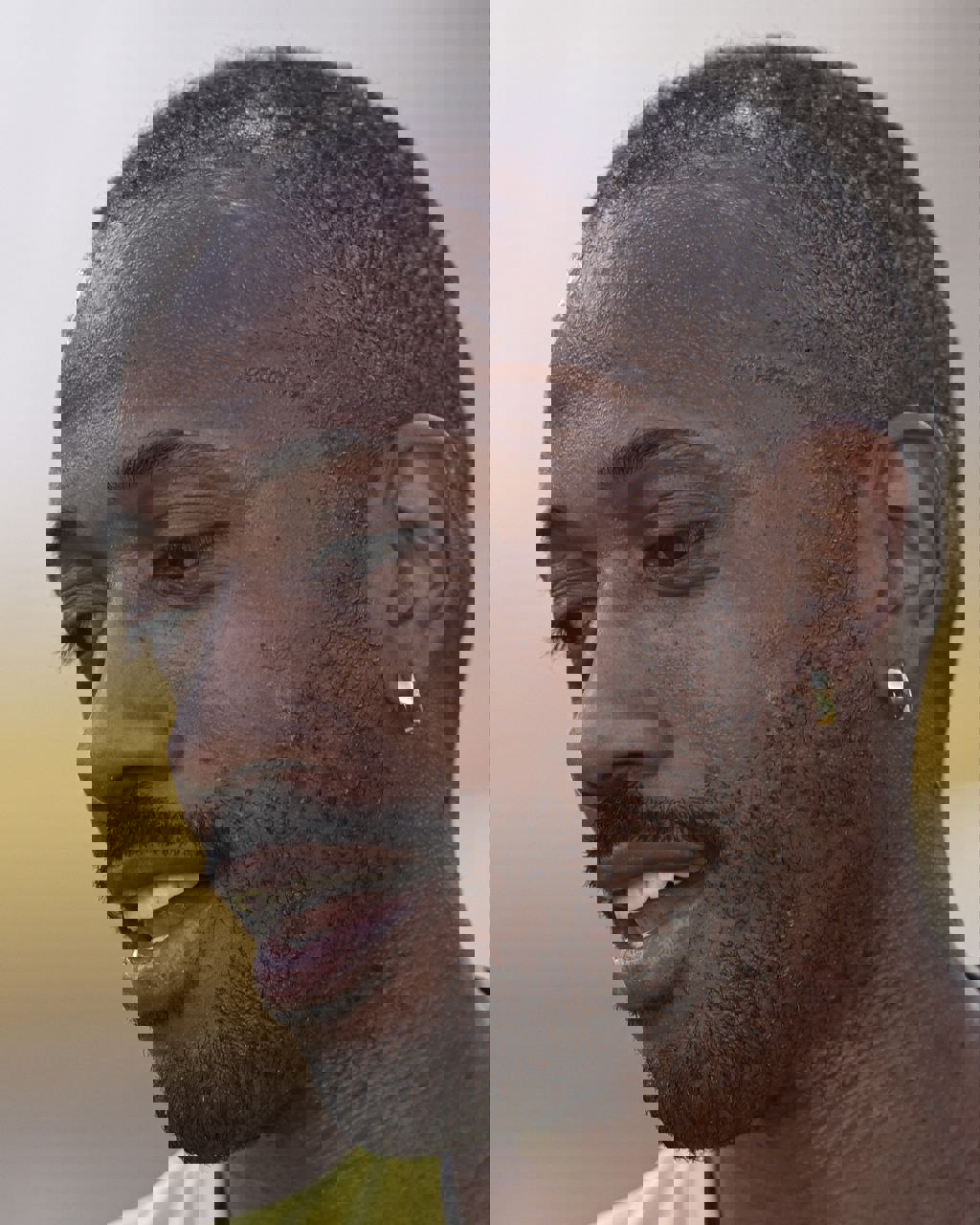 2210498