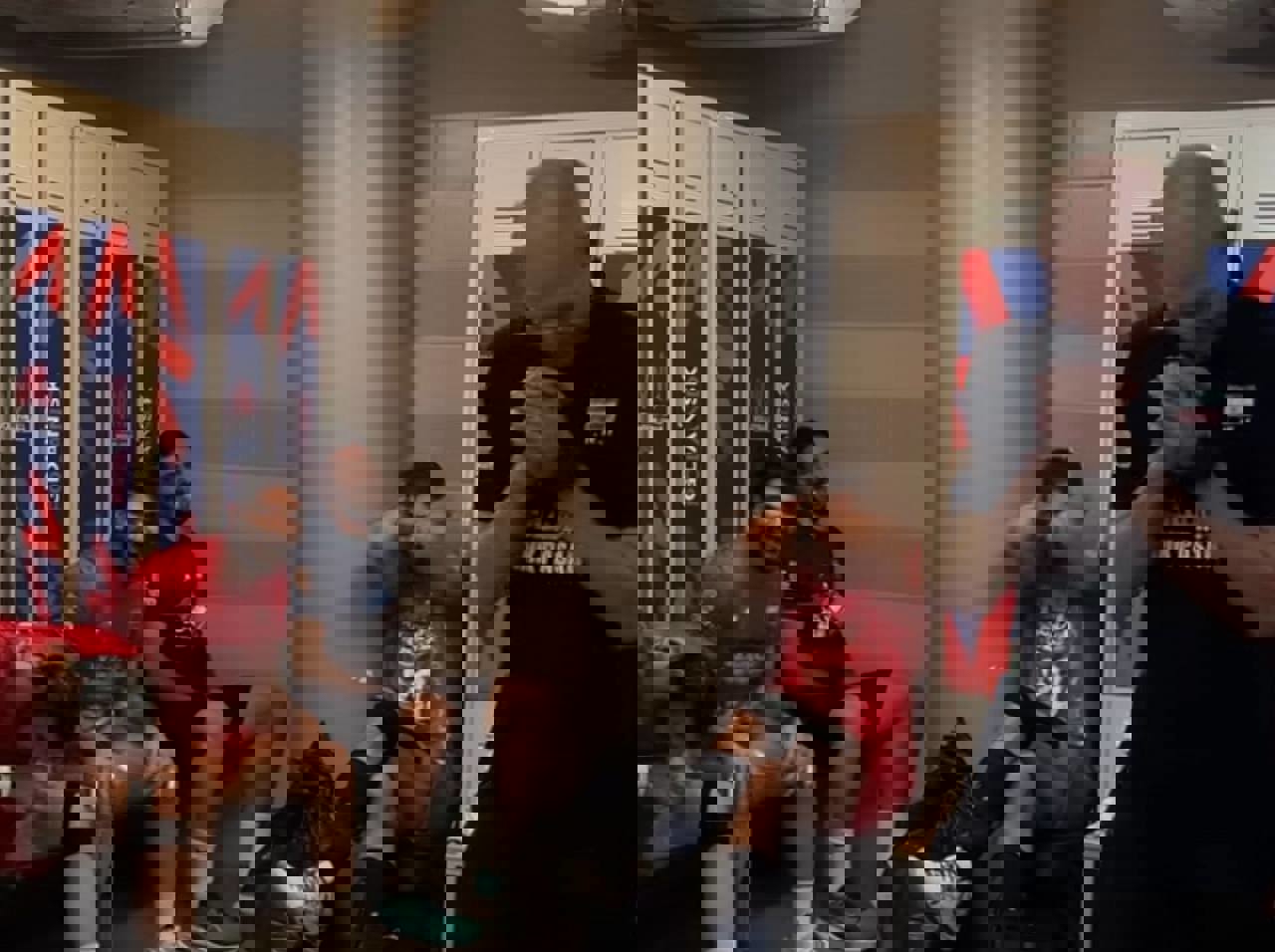 2210312